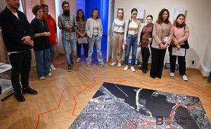«Красная линия. Маршрут построен»: в музее Лобачевского открылась выставка инсталляций