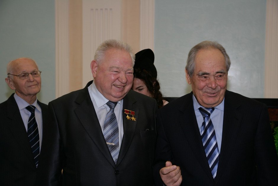 Встреча Минтимера Шаймиева с делегацией космонавтов СССР и РФ, 15 декабря 2011 г.