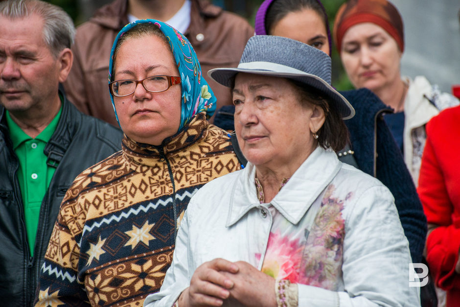 Туфан миннуллин фото. Дом музей Туфана Миннуллина.. Нэжибэ Ихсанова. Супруга Туфана Миннуллина.