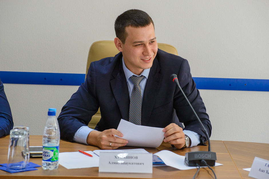 Алмаз Хусаинов — заместитель министра промышленности и торговли РТ