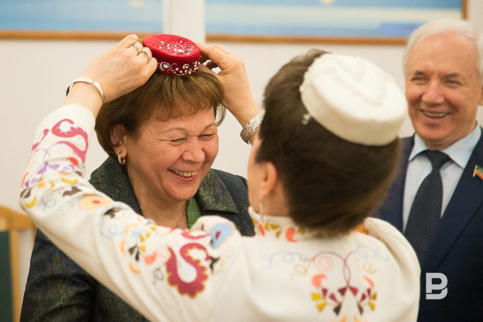 V Всемирный форум татарских женщин, 14 апреля