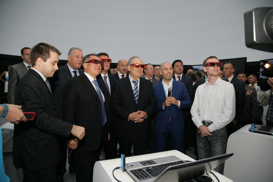 Запуск беспроводной сети передачи данных 4G в Казани, 30 августа 2010 г.