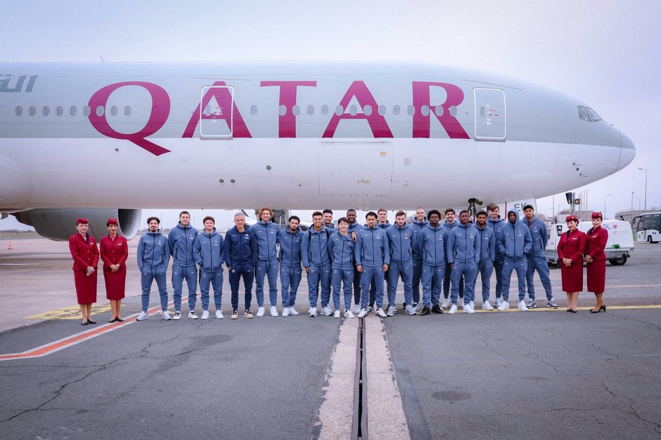 Вратарь ПСЖ Сафонов прояснил ситуацию с отсутствием его на командном фото