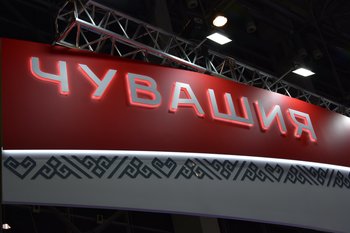 В Чувашии подростки «сняли сериал» у памятника Великой Отечественной войне