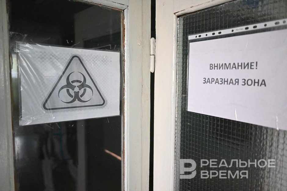 Больницы вновь требуют маски, а школы на карантине: грипп поставил праздники под угрозу?