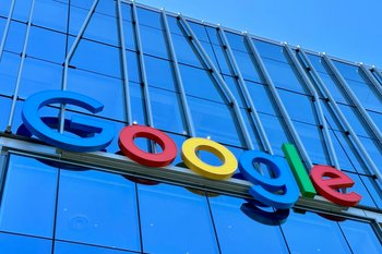 Индия вызывает Google и Meta* для допроса по делу о ставочных приложениях