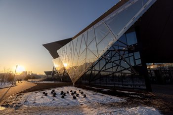 На Солнце зафиксирована мощная вспышка класса М