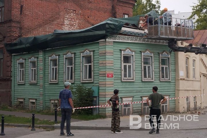 В доме казанского «конфетного короля» начали разбор обрушенной крыши