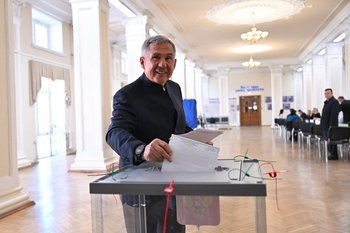 Рустам Минниханов проголосовал на выборах раиса Татарстана