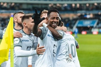 Аленичев: «Мы наблюдаем за «Балтикой» и кайфуем — но от чего именно?»