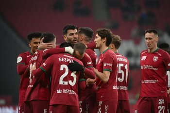 «Рубин» крупно обыграл в Казани «Локомотив», забив три гола