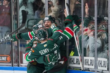 Камбэчная «Ак Барса» открыла свои двери: первым в Казани пострадало «Торпедо»