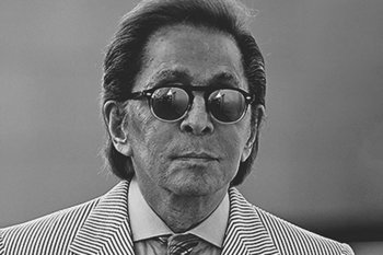 Основатель модного дома Valentino умер в возрасте 93 лет