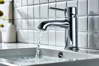 В части Кировского и Московского районов Казани 17—18 апреля отключат воду