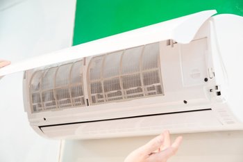 Роспотребнадзор рассказал, как использовать кондиционер в жару, чтобы не заболеть