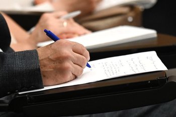 Юрист Хаминский объяснил, как делится бизнес при разводе