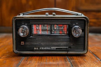 «Радио Судного дня» вновь транслирует загадочные «микротрон» и «нутобуеф»