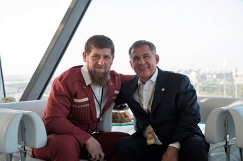 Кадыров поздравил Минниханова с переизбранием и высоким результатом на выборах