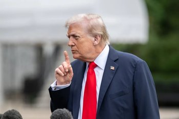 Дональд Трамп не исключил введение новых санкций против России