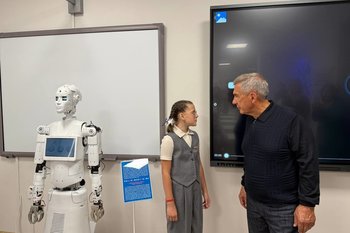 Рустам Минниханов принял участие в открытии детского центра в Елабуге