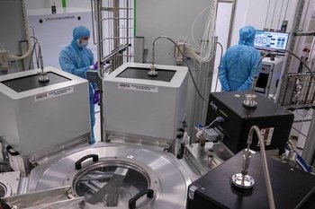 Почему рабочие специальности стали «новыми звездами» рынка труда и к чему это ведет?