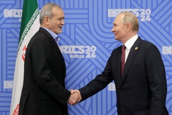 В Казани начались переговоры Путина с президентом Ирана