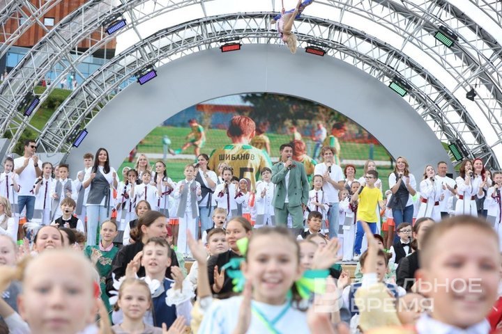 В Казани на Кремлевской набережной открыли детский парк «Елмай»