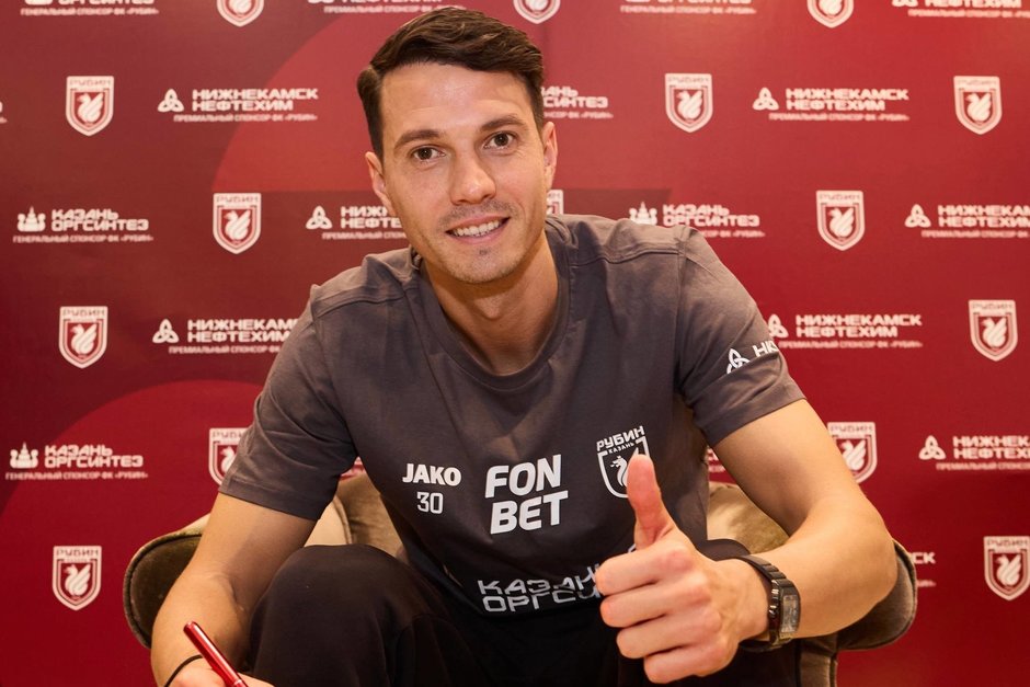 Антон Швец о «Рубине»: «Сильная команда, опытная. У меня всегда было такое мнение»