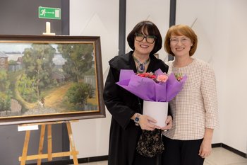 Светлана Соколова: «Картины начинают жить в сердцах других людей»