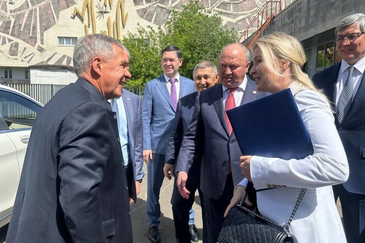 Минниханов посетил Российский технологический университет в Москве