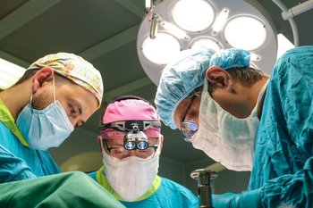 Врачи РКБ прооперировали татарстанцу опухоль легкого и аневризму аорты