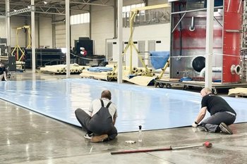 Гигантская мембрана изготовлена на заводе FLAMAX