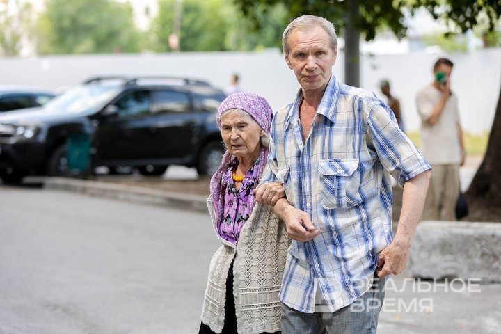 Депутат Госдумы от Татарстана предложил ввести федеральные выплаты для «золотых» юбиляров