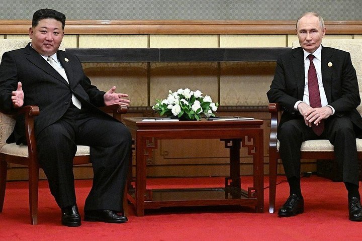 Путин пригласил Ким Чен Ына приехать в Россию