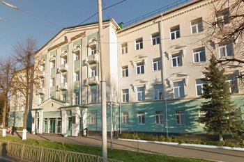 Гид по улице Николая Ершова: дорожники, юные архитекторы и рыцари