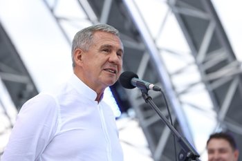 «Благодарю каждого, кто внес вклад в общий успех»: Минниханов поздравил «Зенит-Казань» с победой в Суперкубке