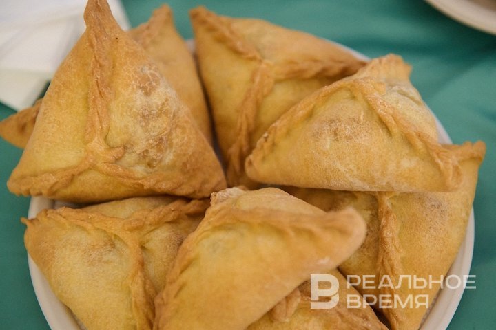 Курганская компания переименовала эчпочмаки со свининой после жалоб татарских покупателей