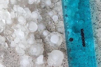 В Татарстане объявлено штормовое предупреждение из-за сильного ветра, гроз и града