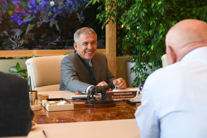 Минниханов и Магомедов обсудили развитие судебной системы и региональное взаимодействие
