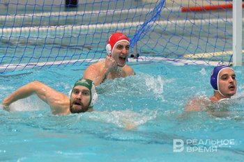 «КОС-Синтез» выиграл первый этап чемпионата России по водному поло