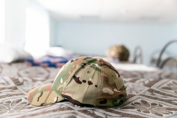 Российские военные, вернувшиеся из украинского плена, проходят реабилитацию в Беларуси