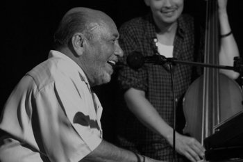 На 89-м году жизни скончался легендарный джазовый пианист Эдди Палмиери