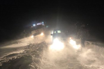 В Саратовской области спасатели эвакуировали более 140 человек из снежного плена