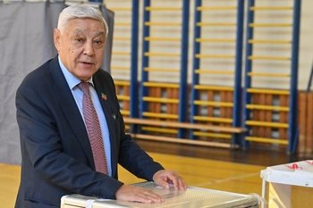 Председатель Госсовета Татарстана Фарид Мухаметшин проголосовал на выборах