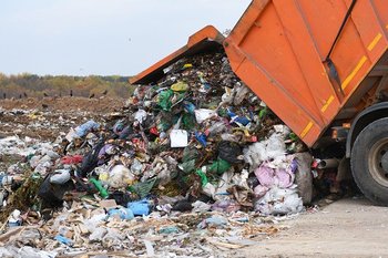 В Казани избавились почти от 300 свалок за год