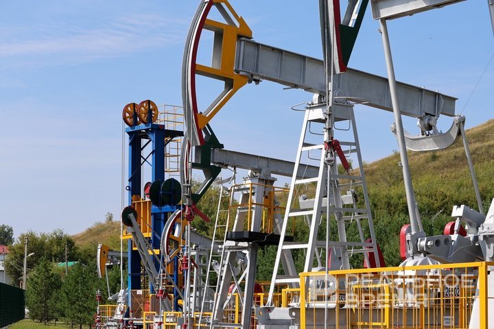 Хорватия предложила Венгрии и Словакии альтернативу российской нефти через Адриатический нефтепровод