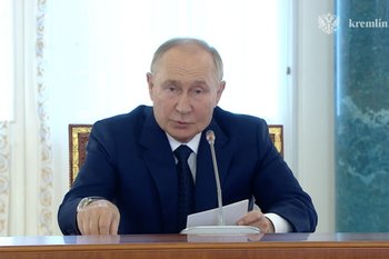 Владимир Путин: «Россия успешно переключает транспортные потоки на партнеров по БРИКС»