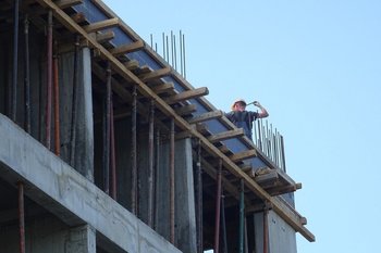 Строительство школы в казанском ЖК «Весна-2» выполнено на 74,6%