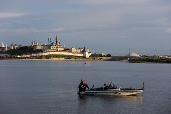 В День города и республики введут запрет на движение маломерных судов на участке Казанки