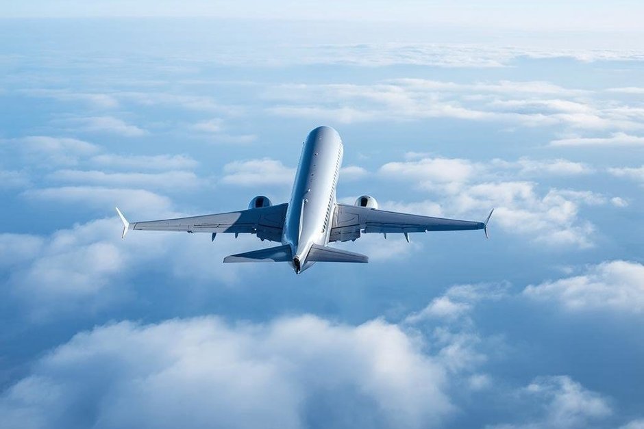 МИД РФ призвал возобновить прямое авиасообщение с США